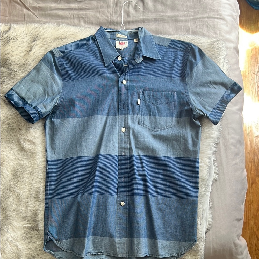 Levi's Blue Casual Button Down Shirt with Striped Design